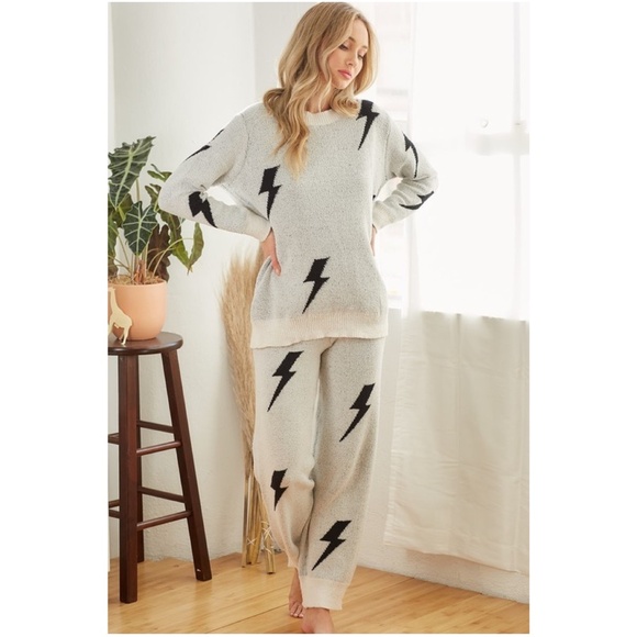 Bibi Cozy Popcorn Thunder Print Stretchy Waist Pants - Picture 2 of 3